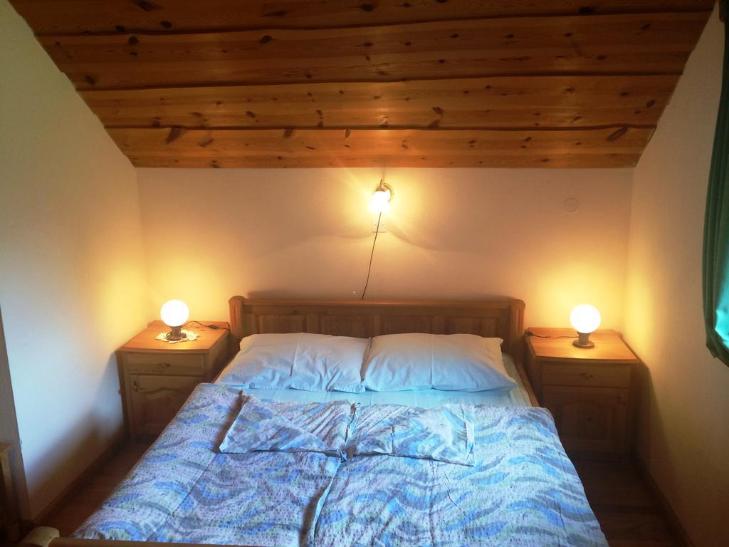 Farm Stay Juvanija โซลกาวา ภายนอก รูปภาพ