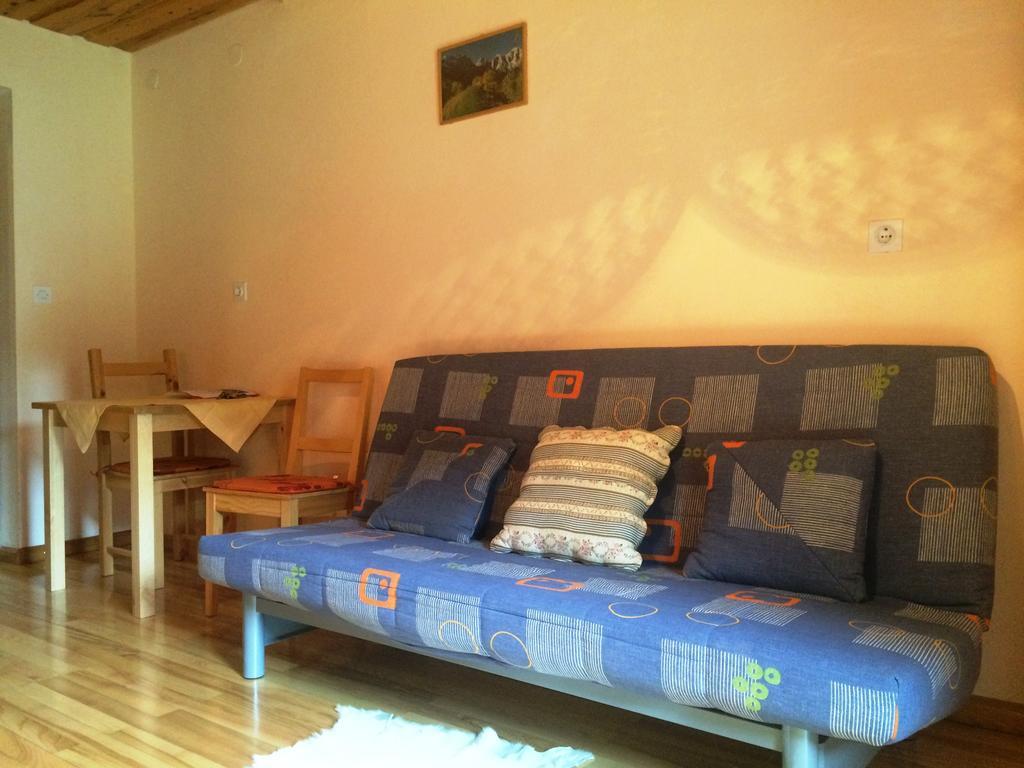Farm Stay Juvanija โซลกาวา ภายนอก รูปภาพ